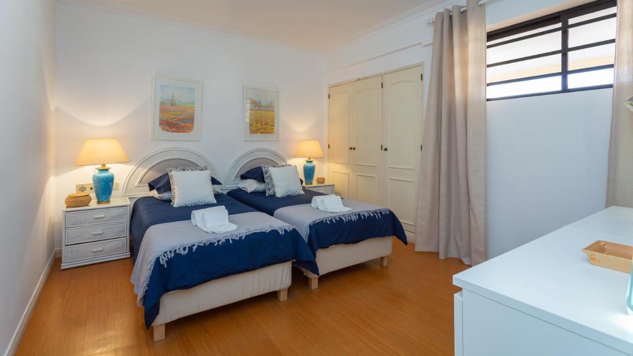 Marina 2Bdr Apartment With Balcony & Pool - 5Min From Beach By Lovelystay Quarteira Exteriér fotografie